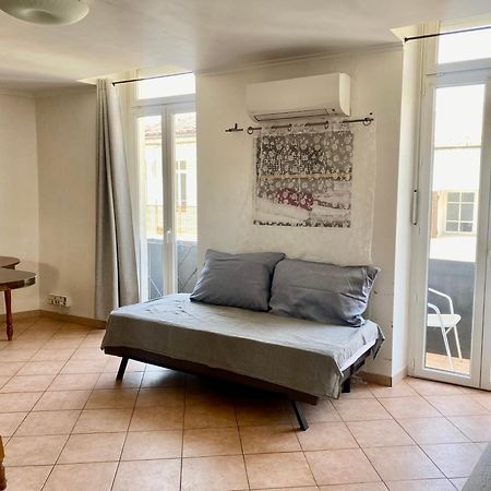 Duplex Nimes 5 Rue Sainte Catherine מראה חיצוני תמונה